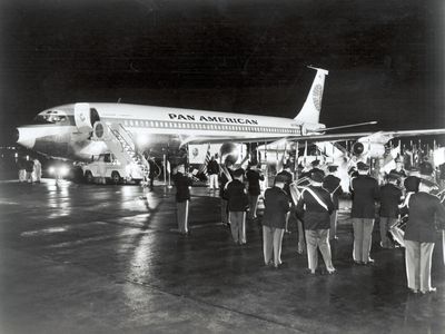 An Army band on the tarmac at New York’s Idlewild Airport serenaded passengers as they boarded the Pan Am Clipper America for its maiden transatlantic flight on October 26, 1958—only 10 days after Boeing delivered the airplane.