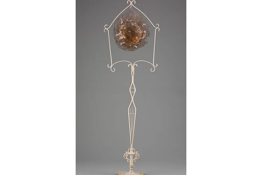 Bird-David-Hammons.jpg