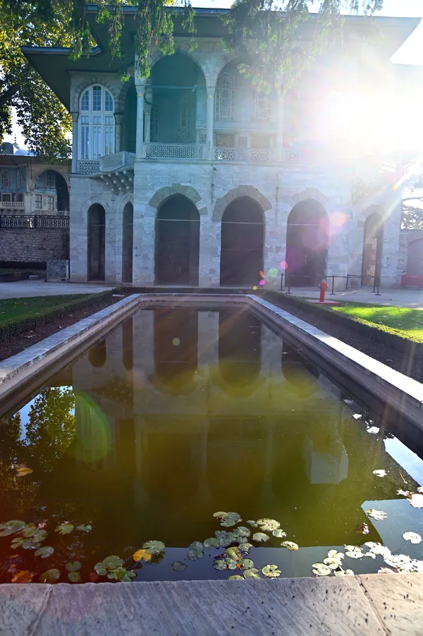 Reflection at Topkapi thumbnail