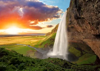 Adventure in Iceland description