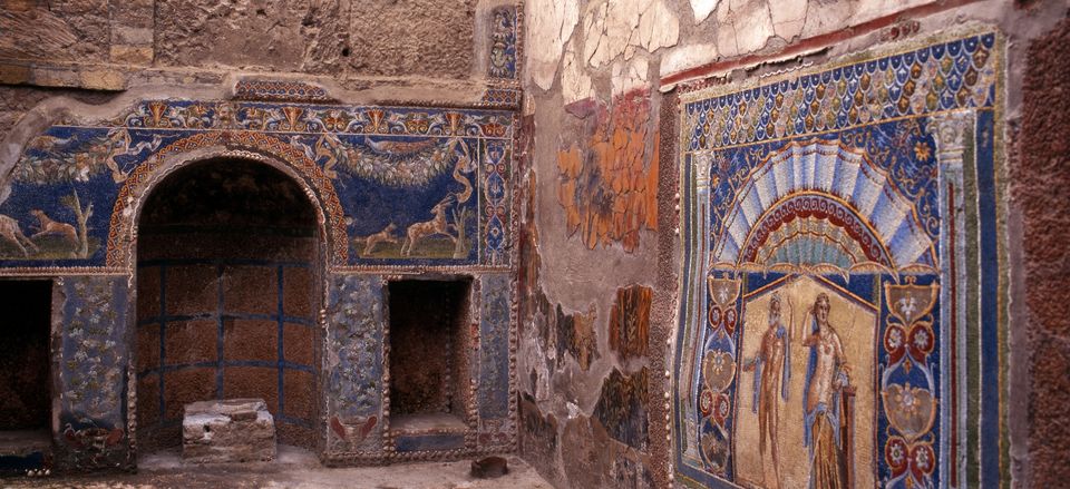  Frescoes in Herculaneum, Italy 