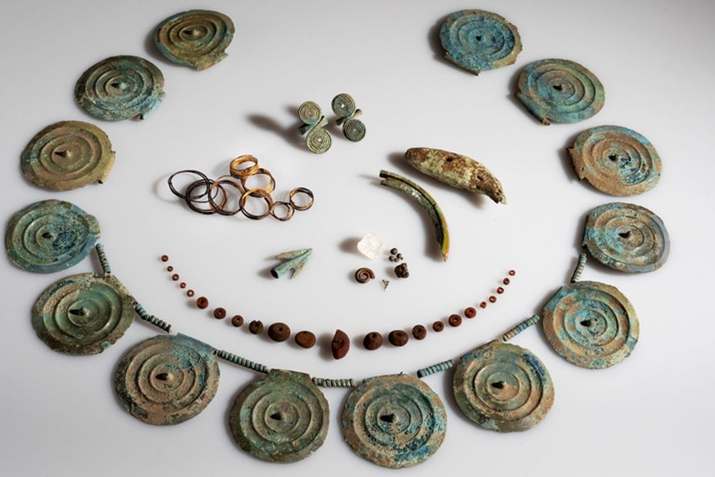 Nicely arranged circle of Bronze Age jewelry