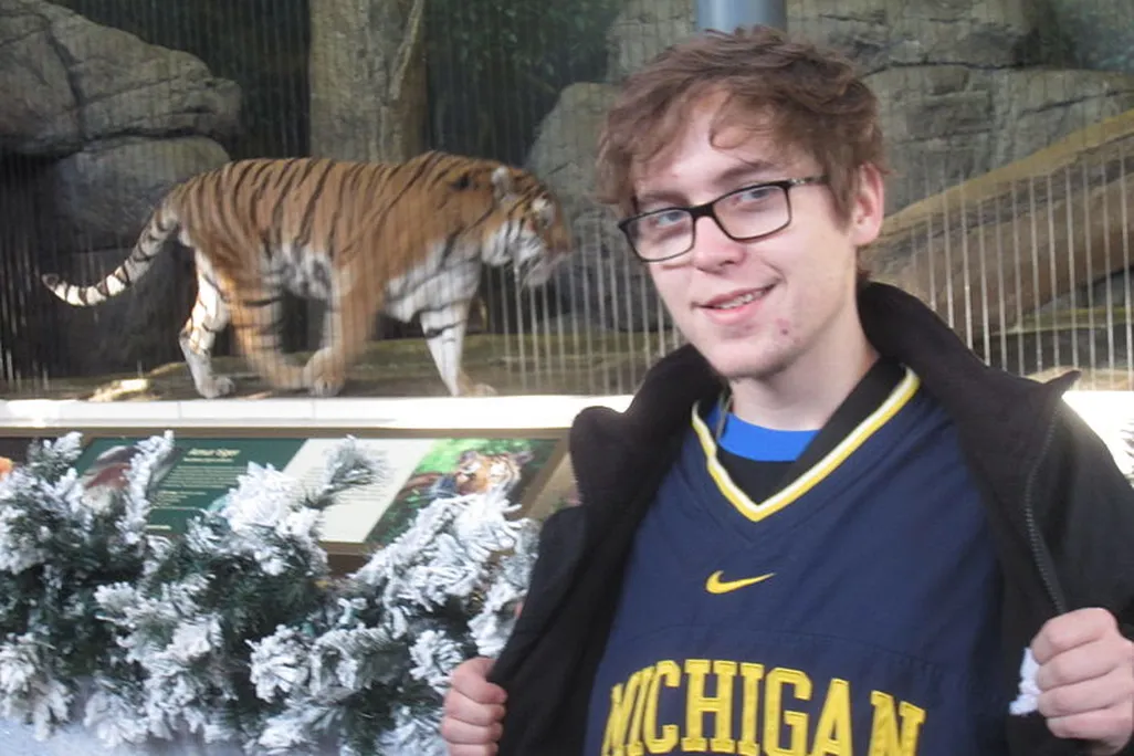 man_and_tiger
