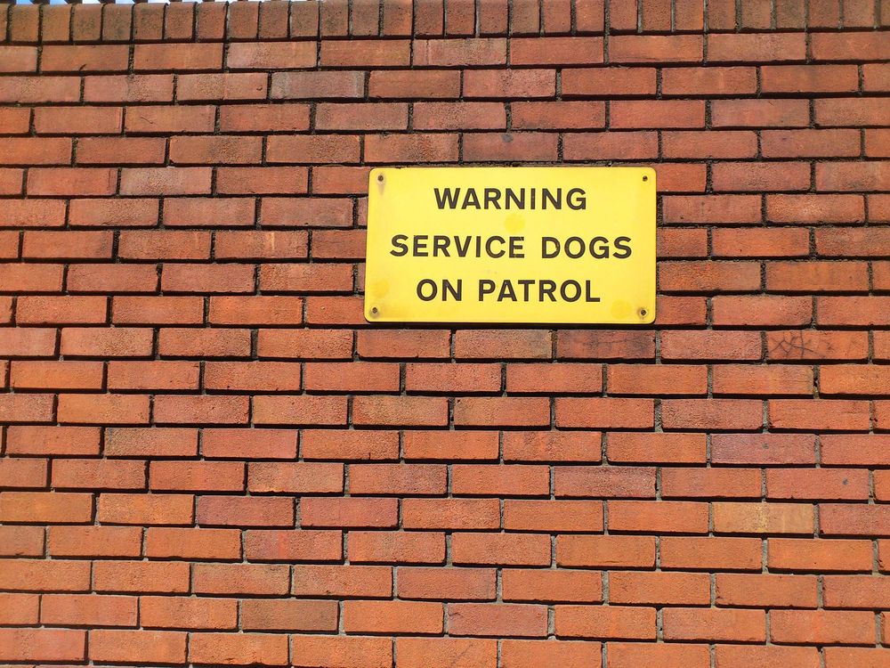 Service Dogs Sign