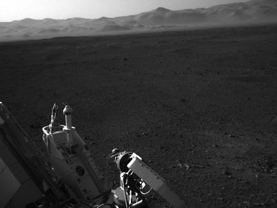 Hopefully, Curiosity will never wake up on the wrong side of Mars, then we’d have trouble finding her.