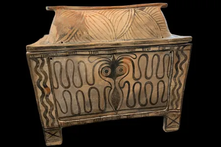Found among Steinhardt&#39;s stolen artifacts was the Larnax, a small chest that was used to store human remains. Dated to between 1200 and 1400 B.C.E., the chest originated on the island of Crete.