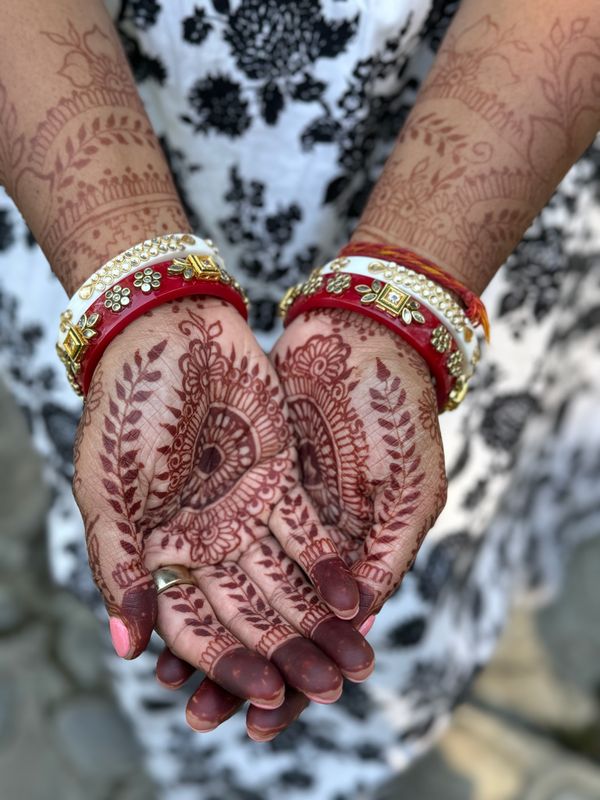 Wedding Day Henna thumbnail