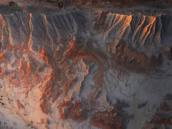 Light-and-color thumbnail