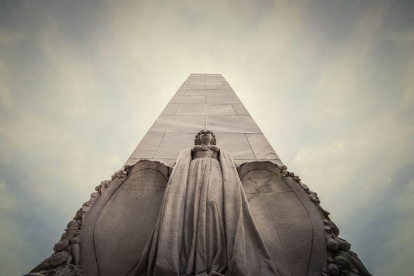 The Alamo Cenotaph in San Antonio, Texas, USA thumbnail