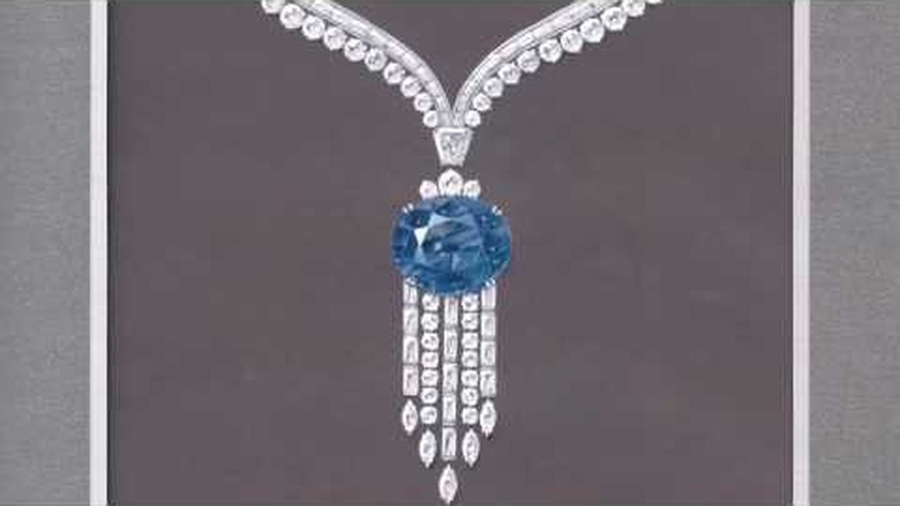 Preview thumbnail for Removed From its Setting, the Hope Diamond Stands Alone