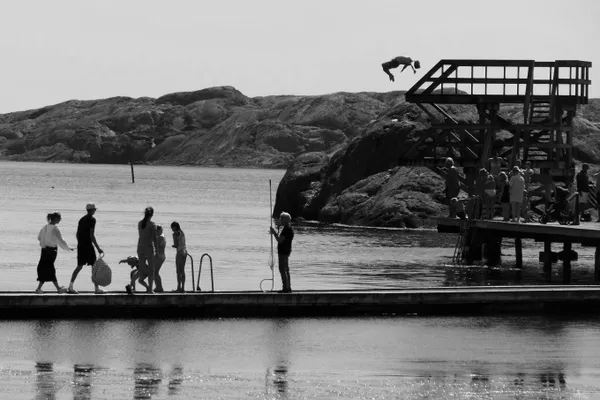 Turmspringer.     Panasonic DC 202 D , 89 mm thumbnail