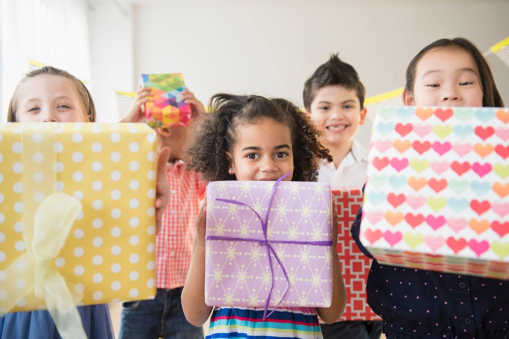 kids and gifts