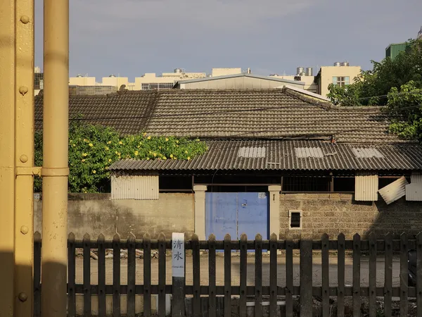 Old Times Beyond the Train Window thumbnail