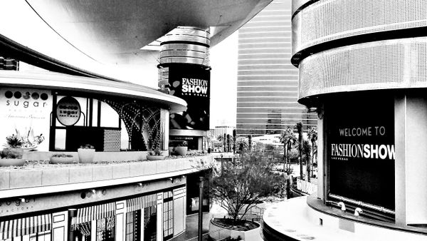 Model Mall In Las Vegas thumbnail