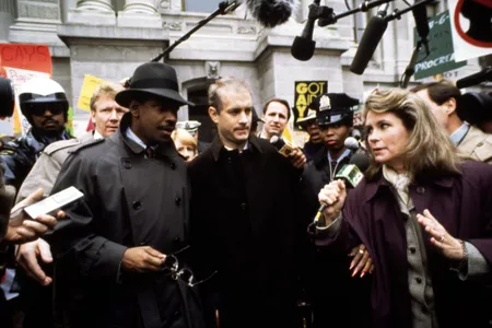 Tom Hanks (center) won an Oscar for his portrayal of Andrew Beckett, a gay man suffering 
from AIDS.