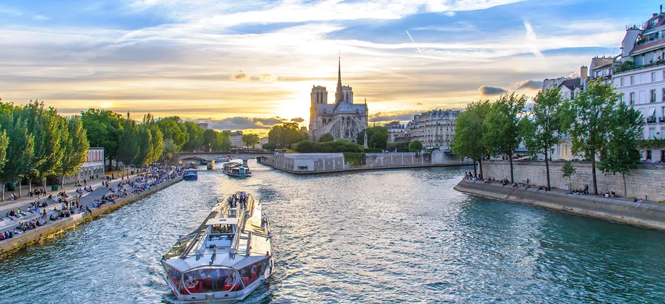  Sunset on the Seine River 