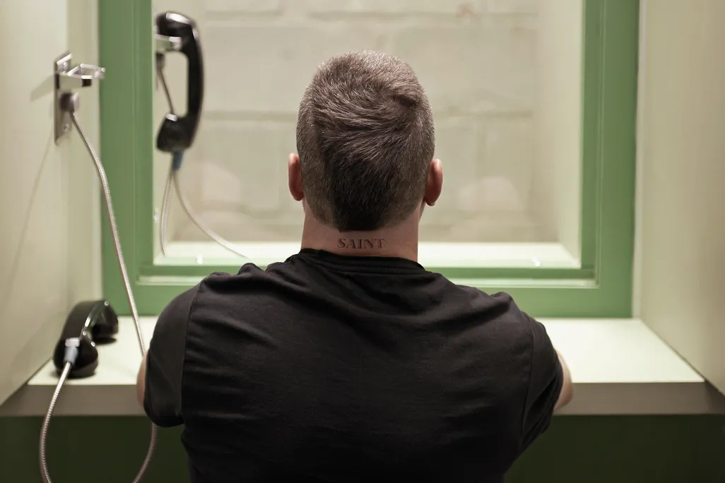 prisoner