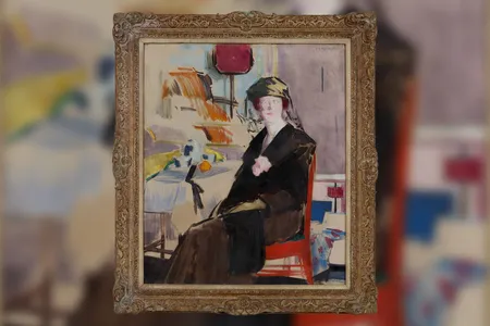 FCB Cadell painted&nbsp;Interior: The Lady in Black&nbsp;in the 1920s.