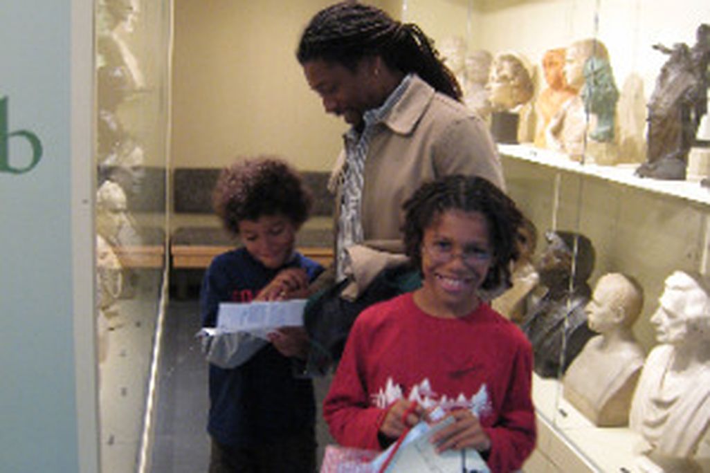 20110520110628saam_luce_scavenger_04-resize.jpg