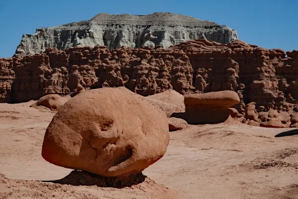 Faces in the Desert thumbnail