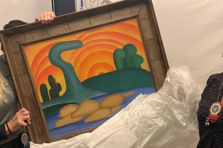 Police recovered the stolen painting&nbsp;Sol Poente,&nbsp;by Brazilian artist&nbsp;Tarsila do Amaral, during a raid last week.