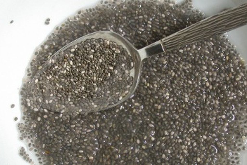 Combining chia seeds