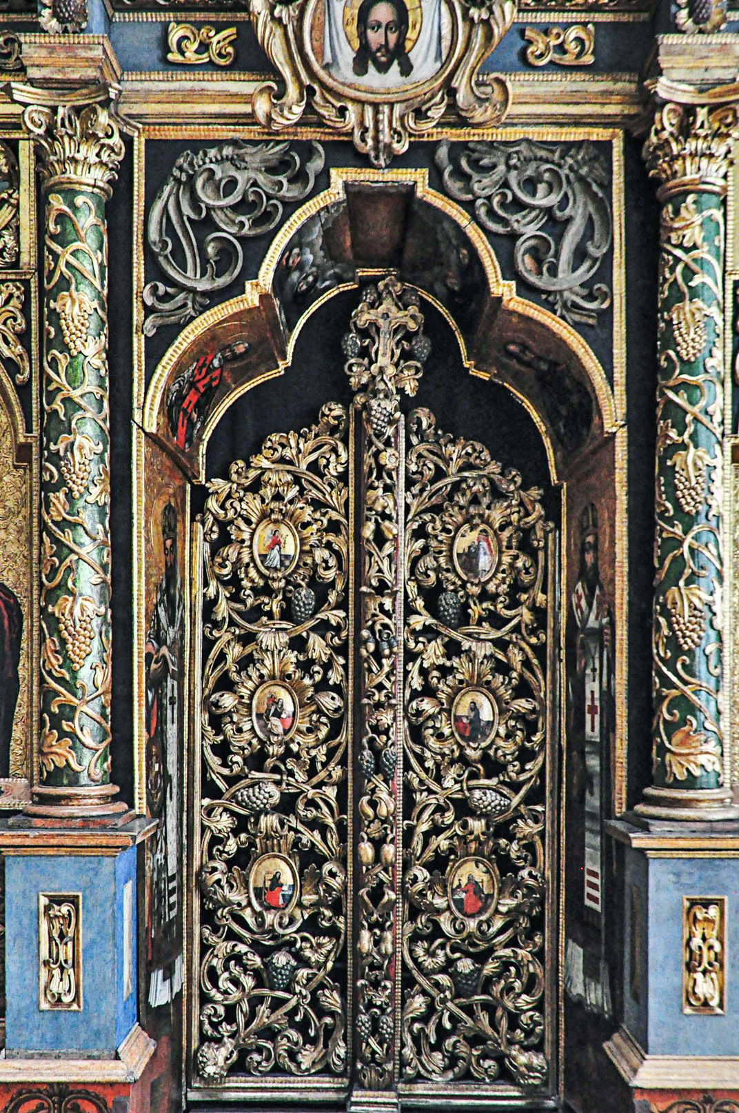The altarpiece’s Royal Doors