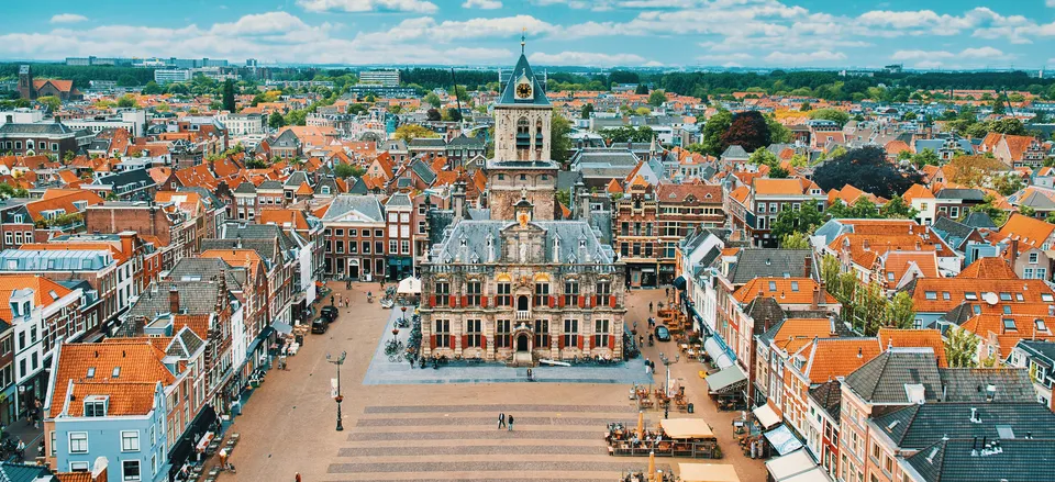  Main square in Delft 
