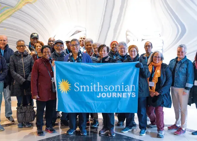 Smithsonian Journeys travelers in Savannah, Georgia. Credit: Wade Jennings