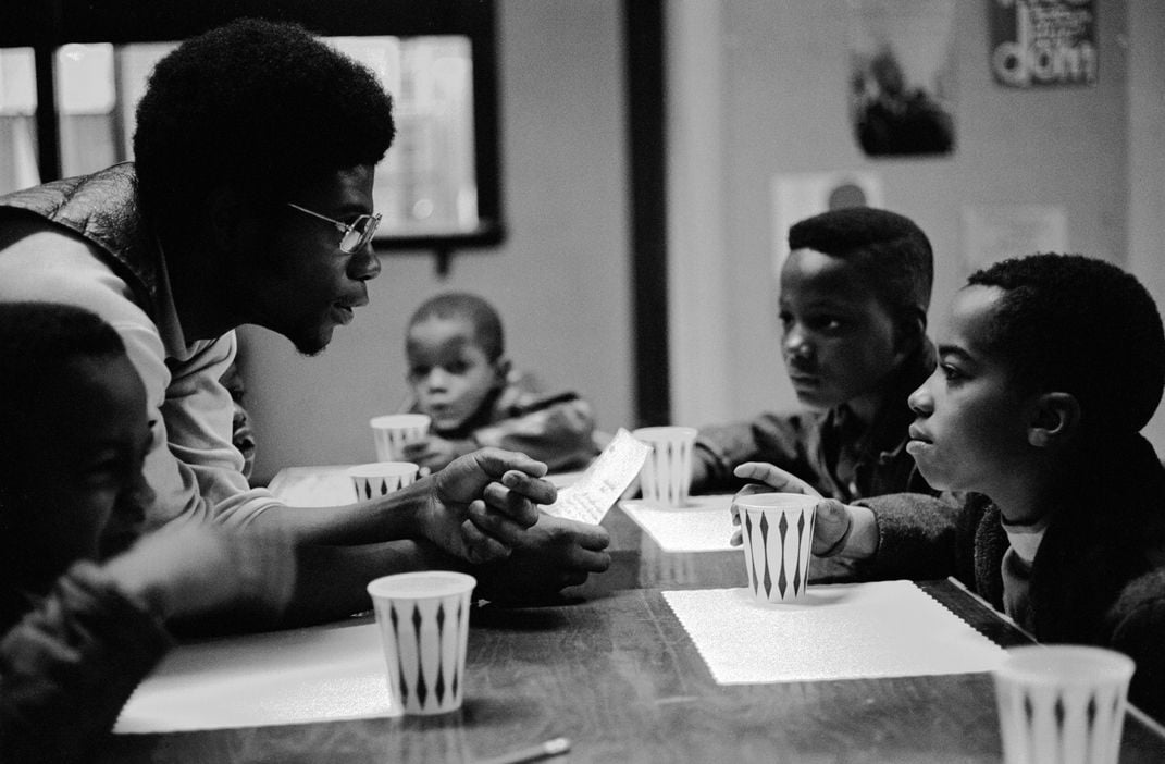 Photo of the free breakfast program in Chicago in 1970