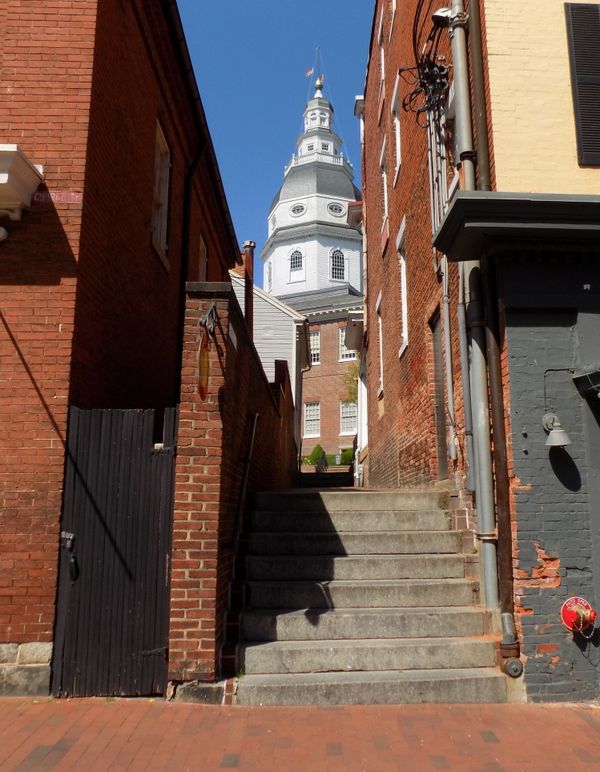 The State Capitol building in Annapolis, MD. thumbnail