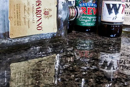 Research in mice shows that heavy drinking triggers cellular changes that interfere with bone formation.