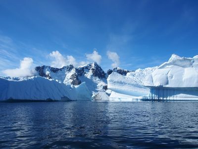 East Antarctica, despite lagging behind West Antarctica, is still losing ice to the tune of some 50 billion tons per year