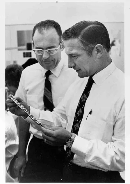 Bob Noyce and Gordon Moore