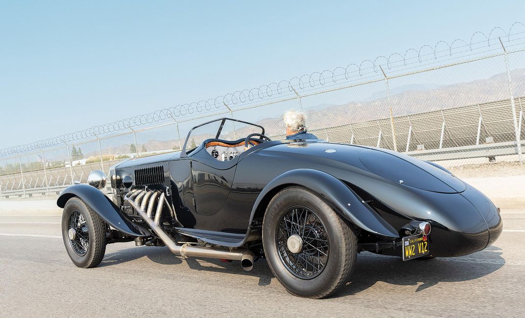 Jay Leno dries Rolls-Royce Merlin