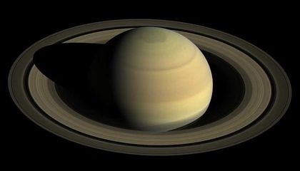 The Seven Most Interesting Discoveries We&rsquo;ve Made by Exploring Saturn