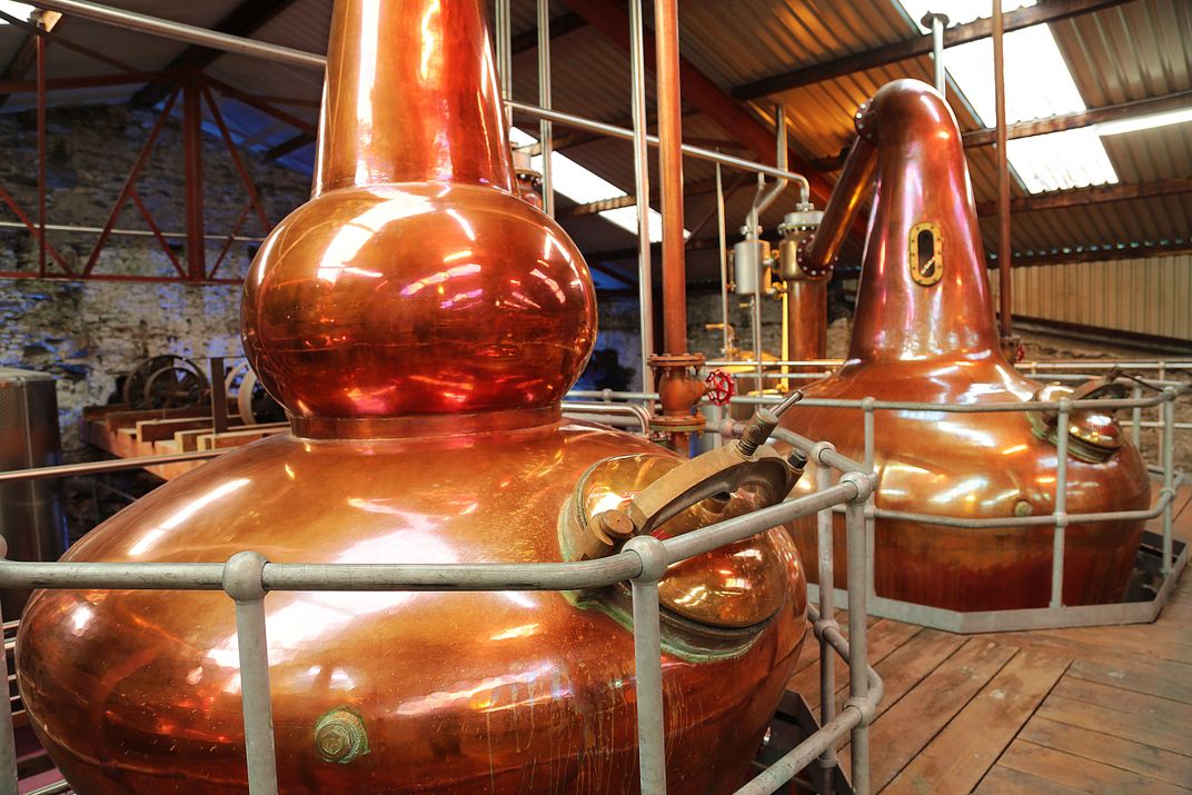 Whiskey distillery, Dingle Peninsula. Credit: Tourism Ireland