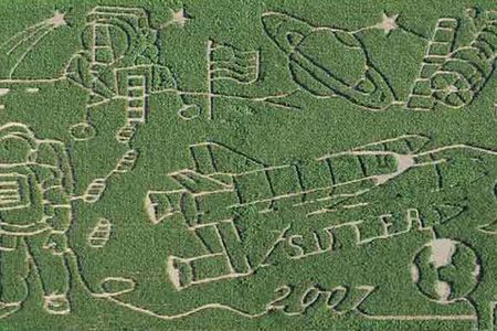 In 2007, Suter's Produce in Pandora, Ohio, incorporated a space theme into its corn maze, and with good reason. "We're about 30 to 35 miles from Wapakoneta, Ohio, which is Neil Armstrong's birthplace," says Jerry Suter. "We've always been interested in space."