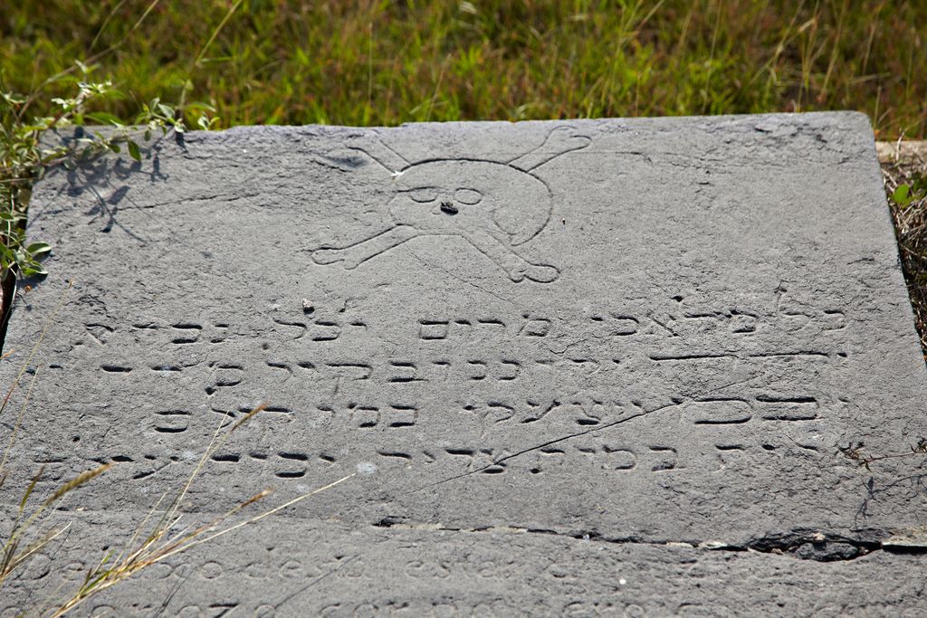 grave marker