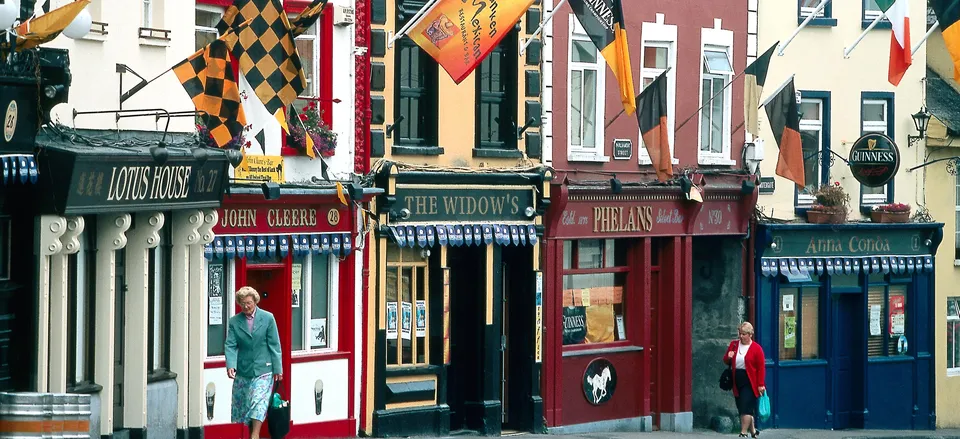  Kilkenny street scene Credit: Tourism Ireland