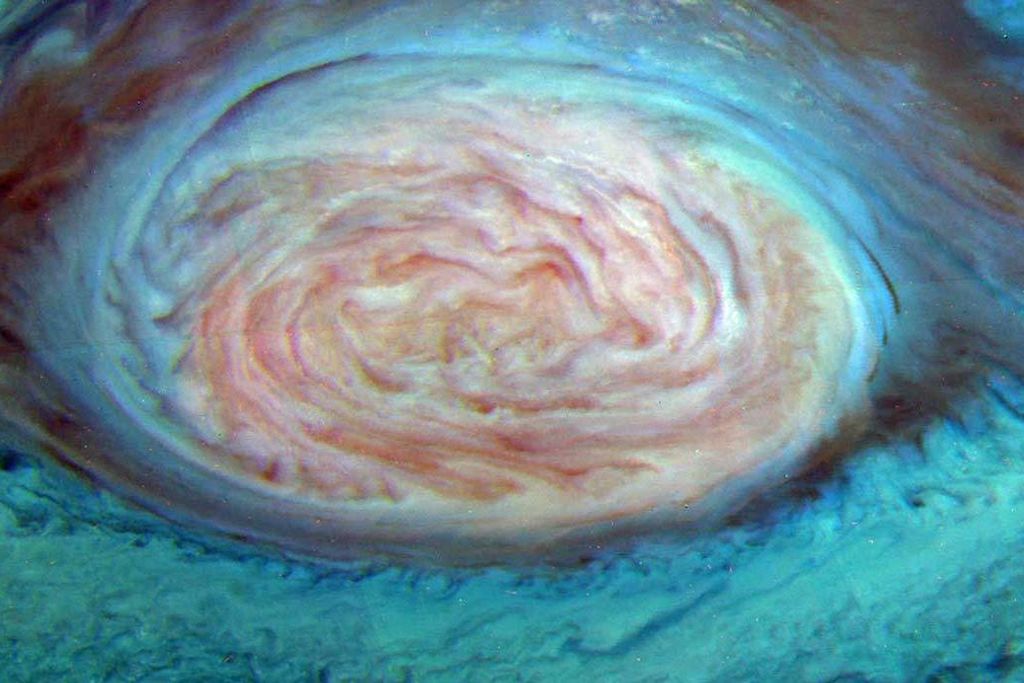 Red Spot PIA00489.jpg