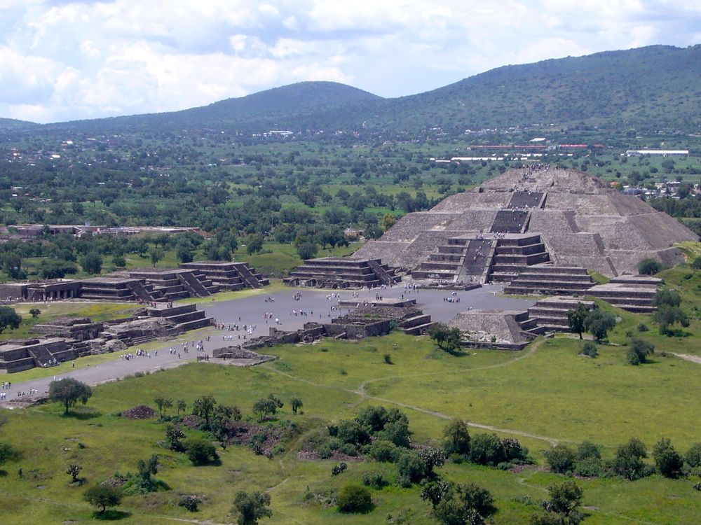 Ancient Mesoamerican 'Pyramid of the Moon' May Align With Summer and Winter Solstices image