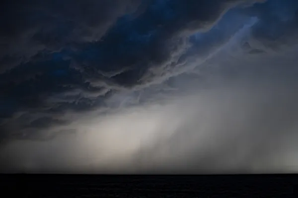 Heavy clouds thumbnail