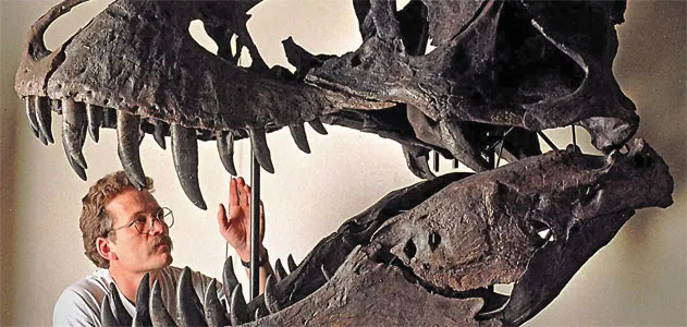 Phenom-T-rex-bite-631.jpg