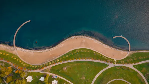 Two seas one city thumbnail