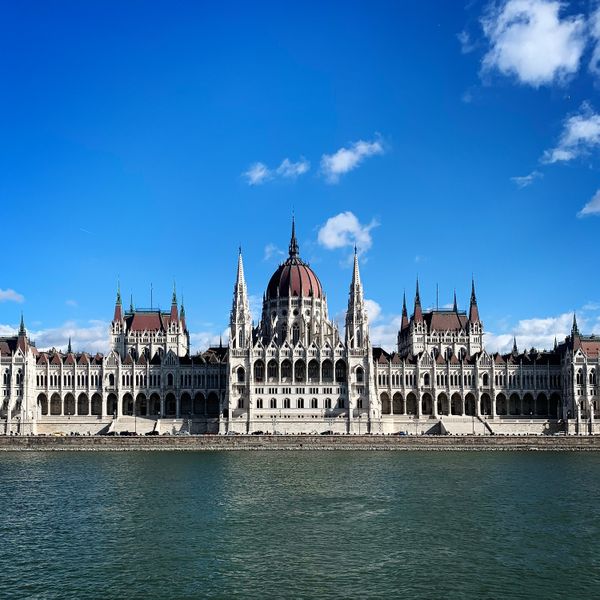 HUNGARIAN PARLIAMENT thumbnail