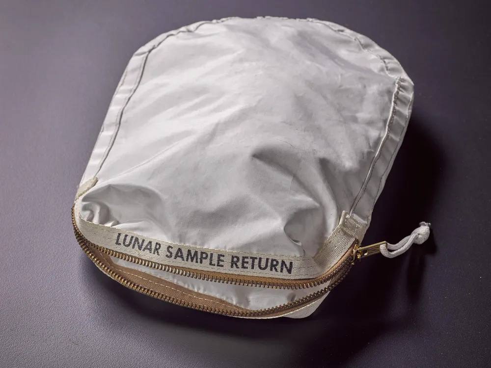 Lunar bag