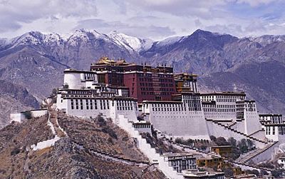 The Potala Palace, Lhasa: home to nine successive Dalai Lamas, a number of them suspiciously short-lived.