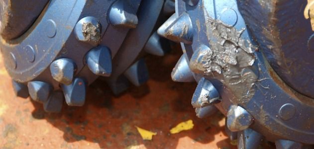 Tungsten carbide drill bits