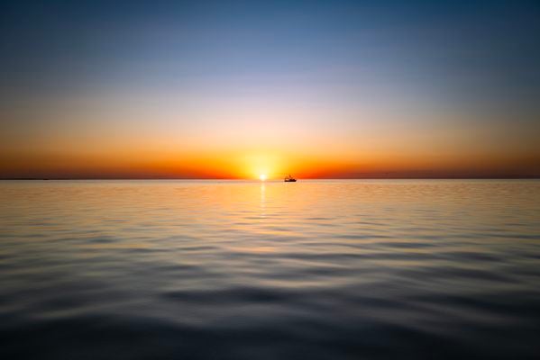 Sunset at outer banks thumbnail